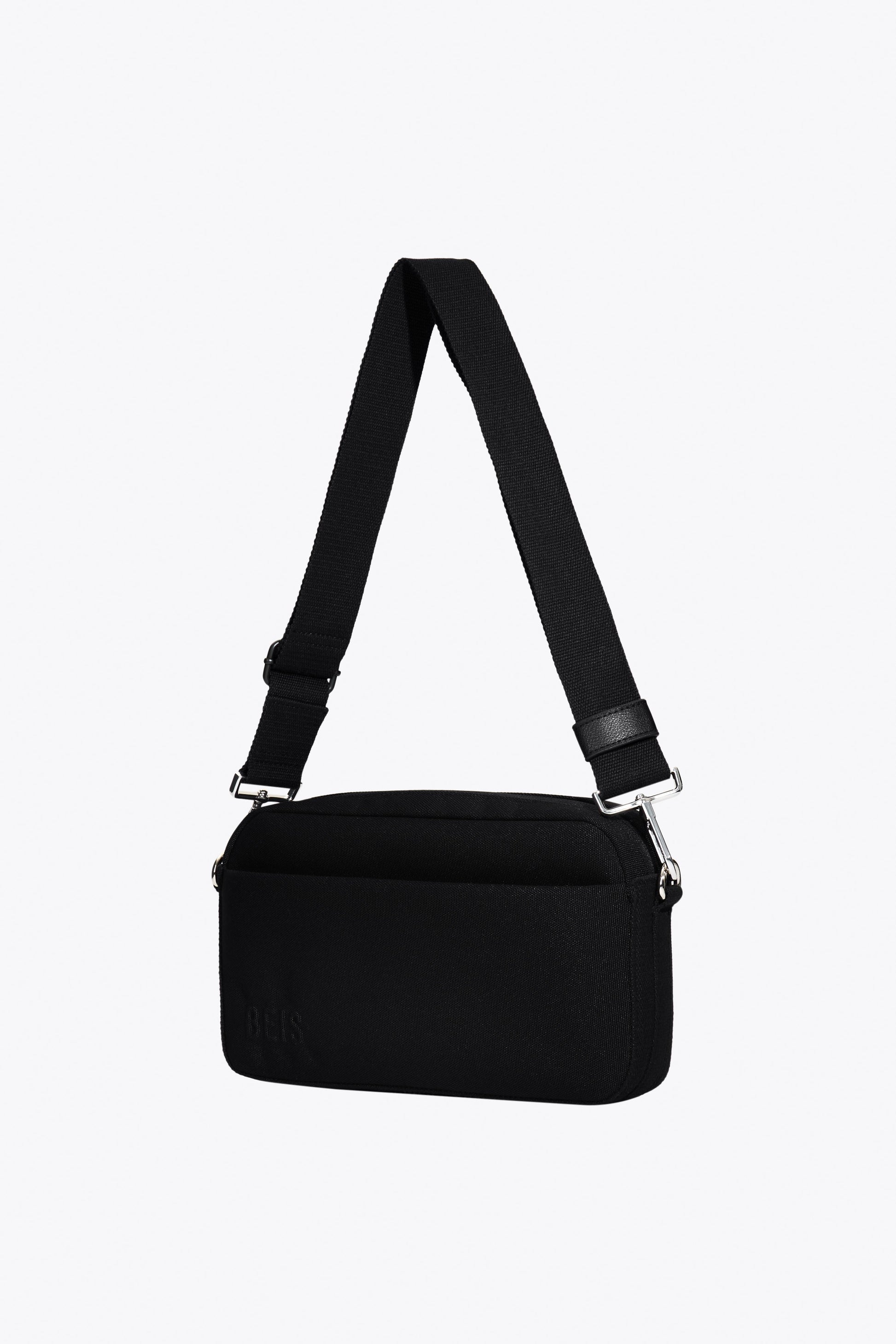 black crossbody bag travel BÉIS 'The Travel Crossbody' in Black