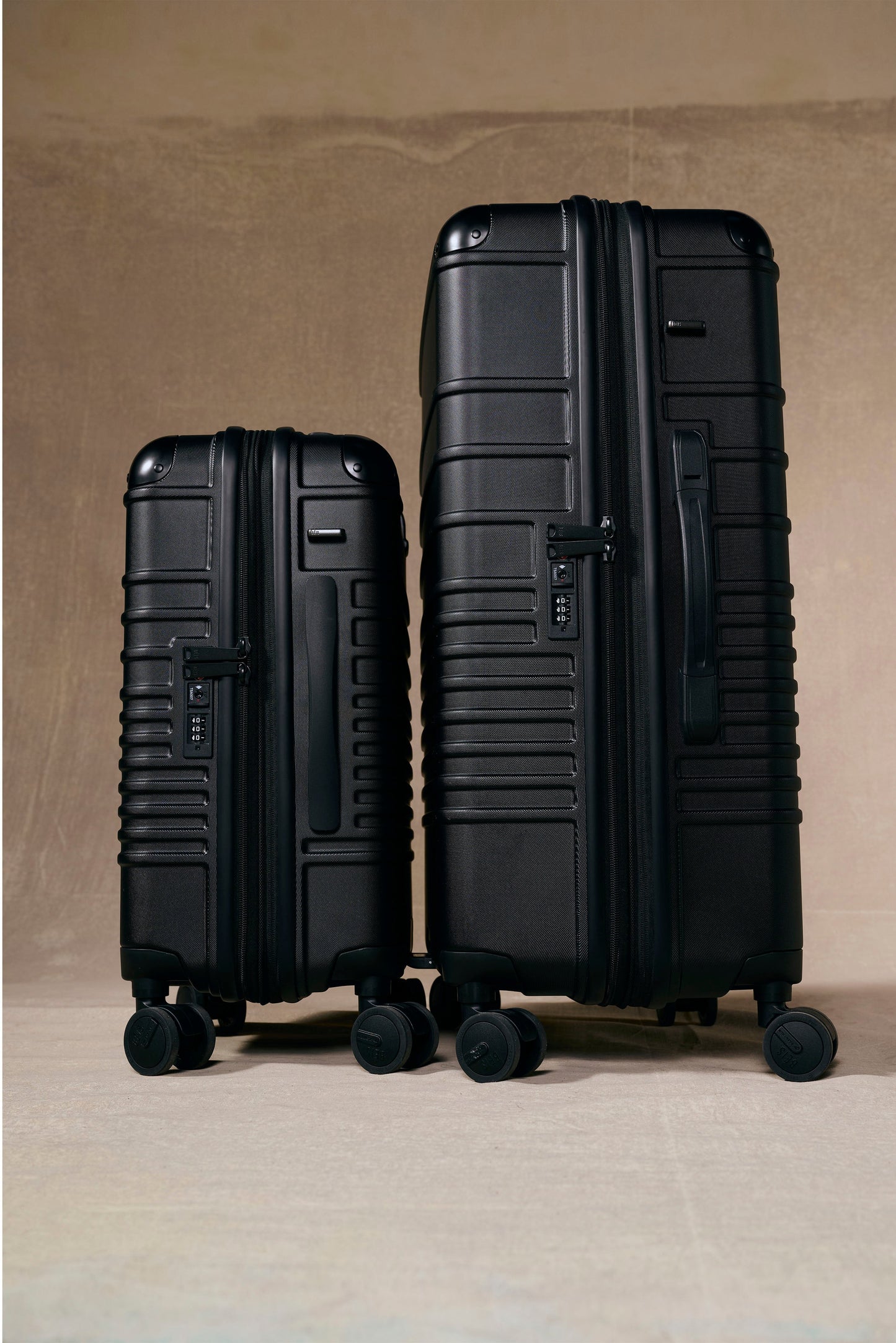 The Hybrid Carry-On Roller in Black