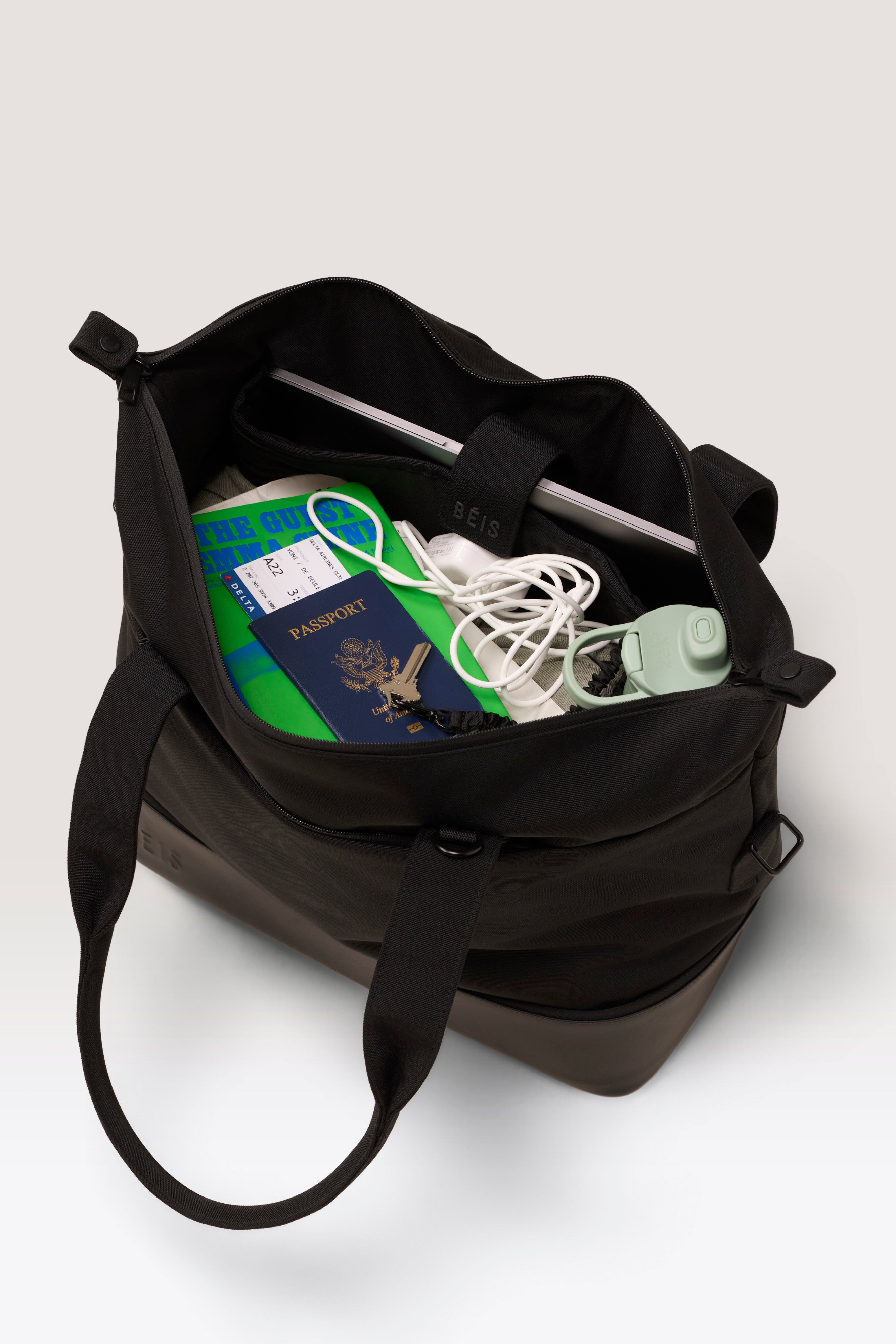 BÉIS 'The Mini Weekender' in Black - Black Small Weekender Bag