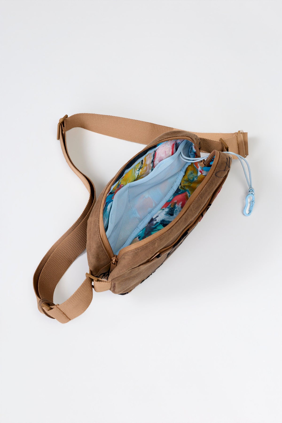BÉIS x KidSuper The Pro Travel Crossbody in Cargo
