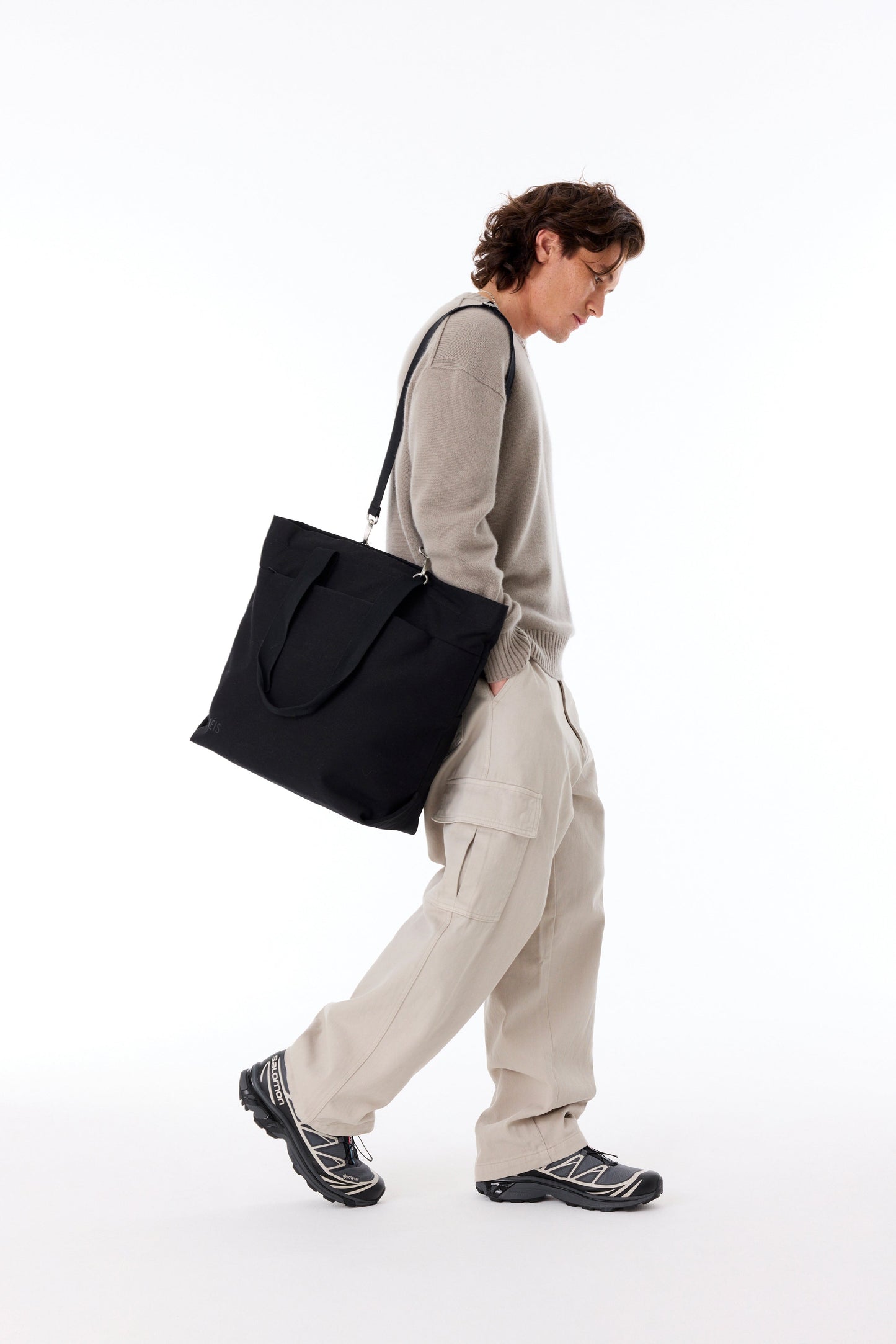 The Utility Tote in Black