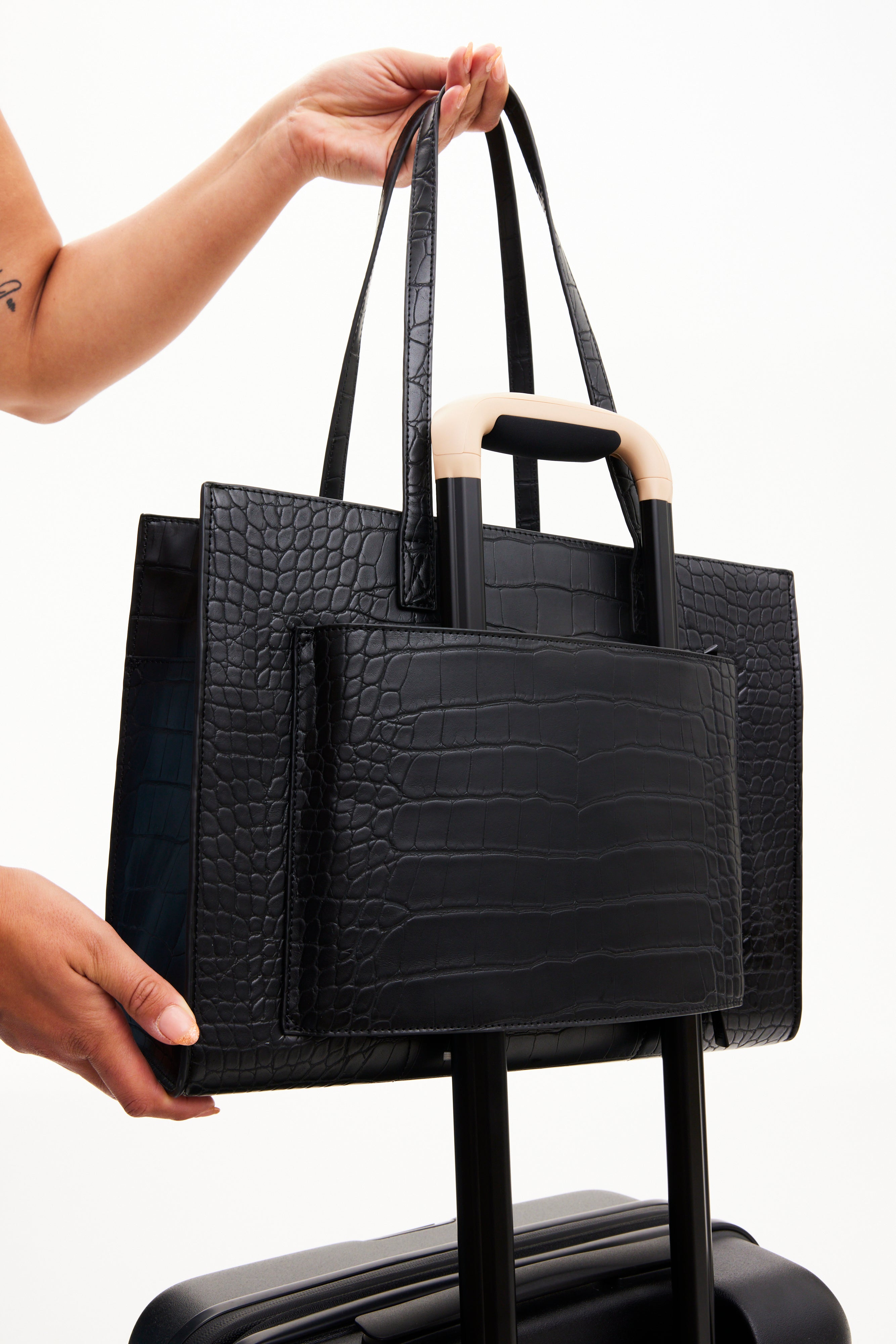 Black crocodile tote bag online