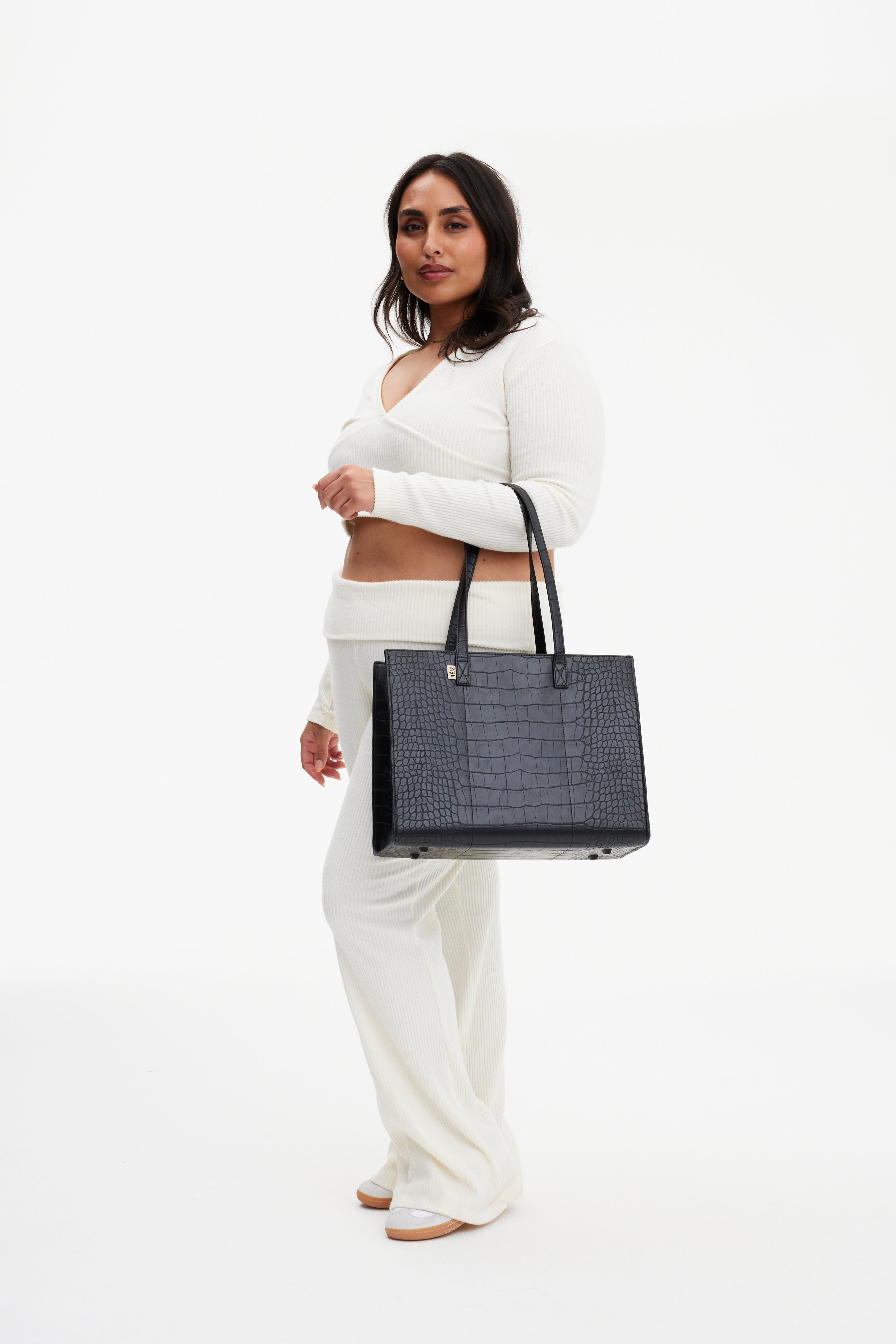 Croc tote best sale