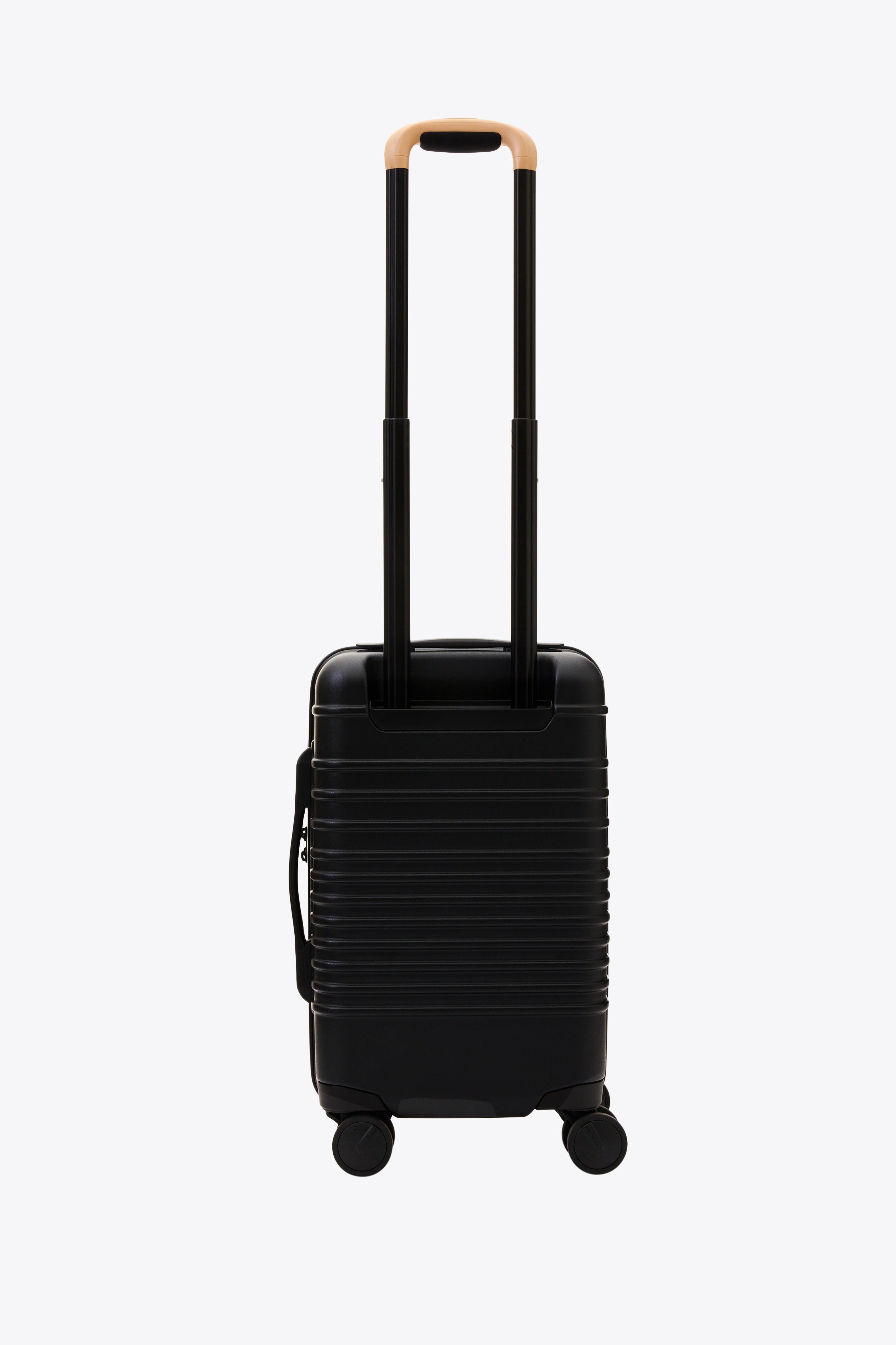 The Small Carry On Roller in Black