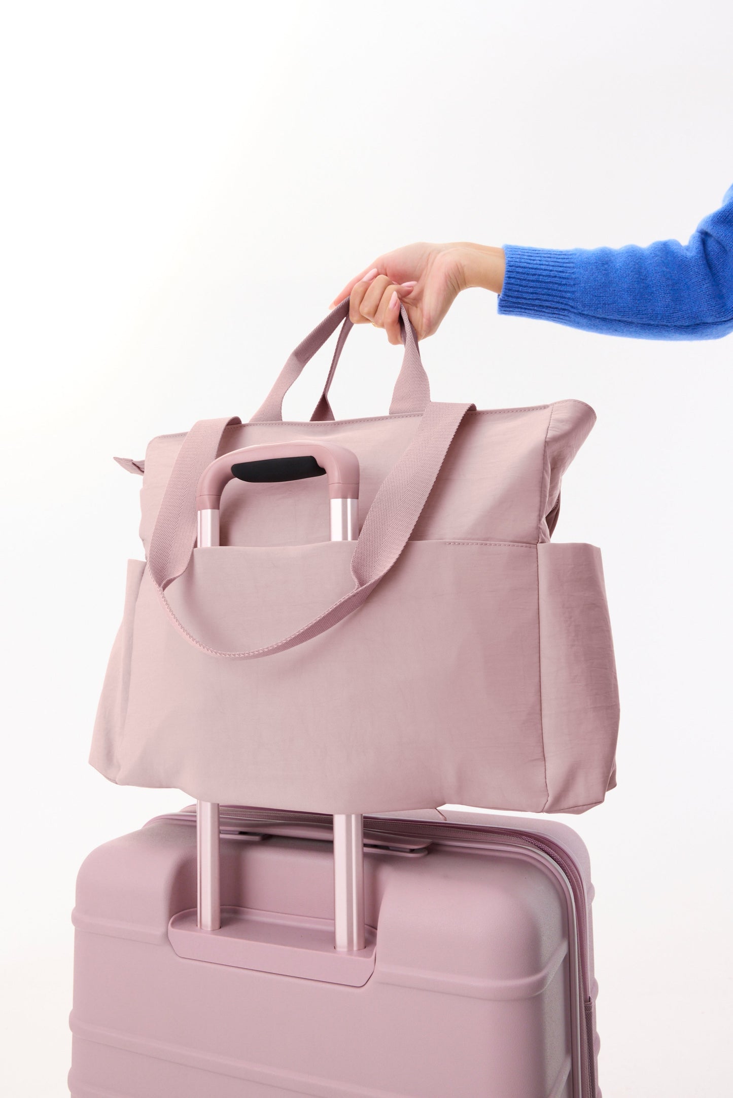 The Sport Carryall in Atlas Pink