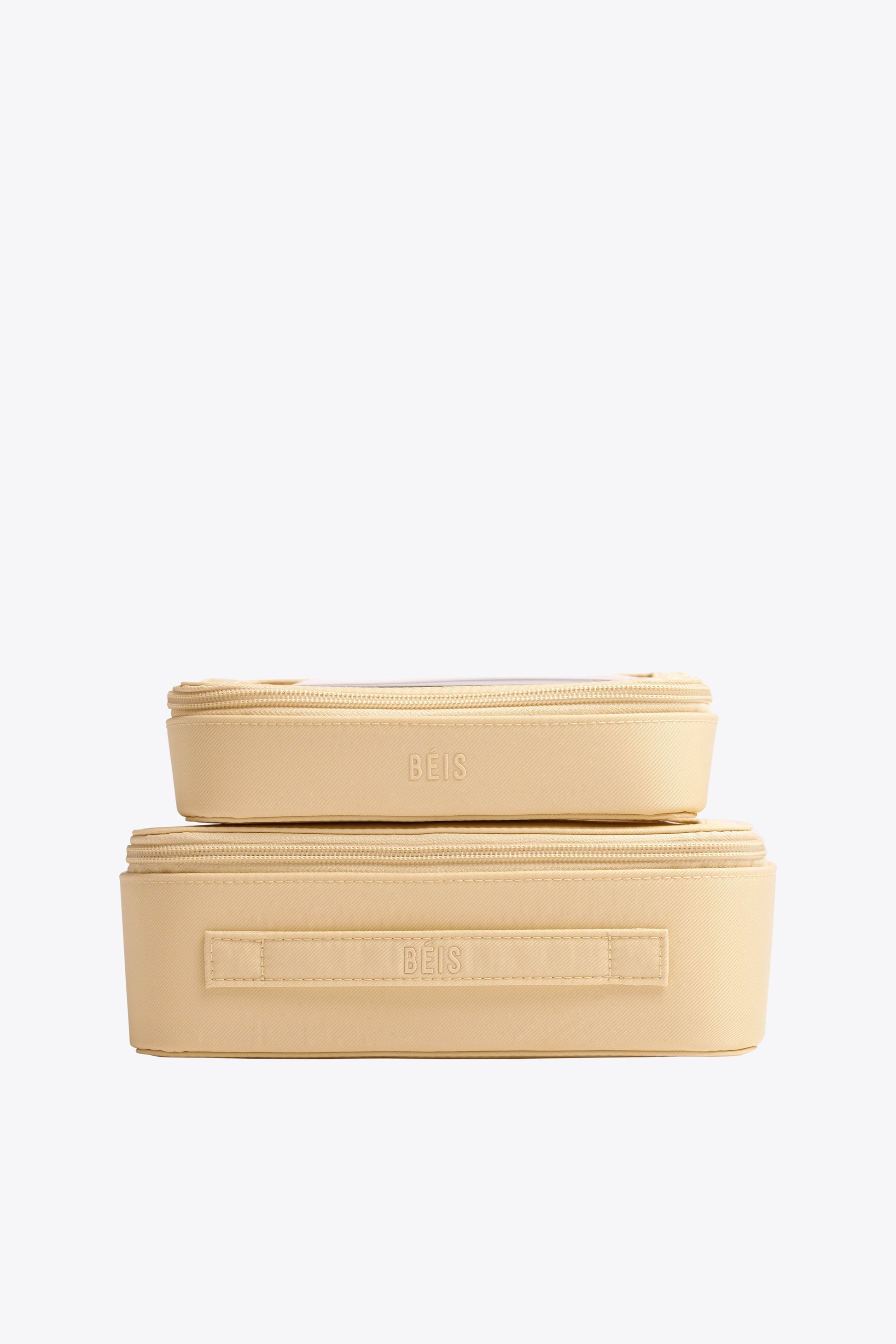 BÉIS 'The In Flight Cosmetic Set' In Beige BÉIS 'The In Flight Cosmetic Set' In Beige