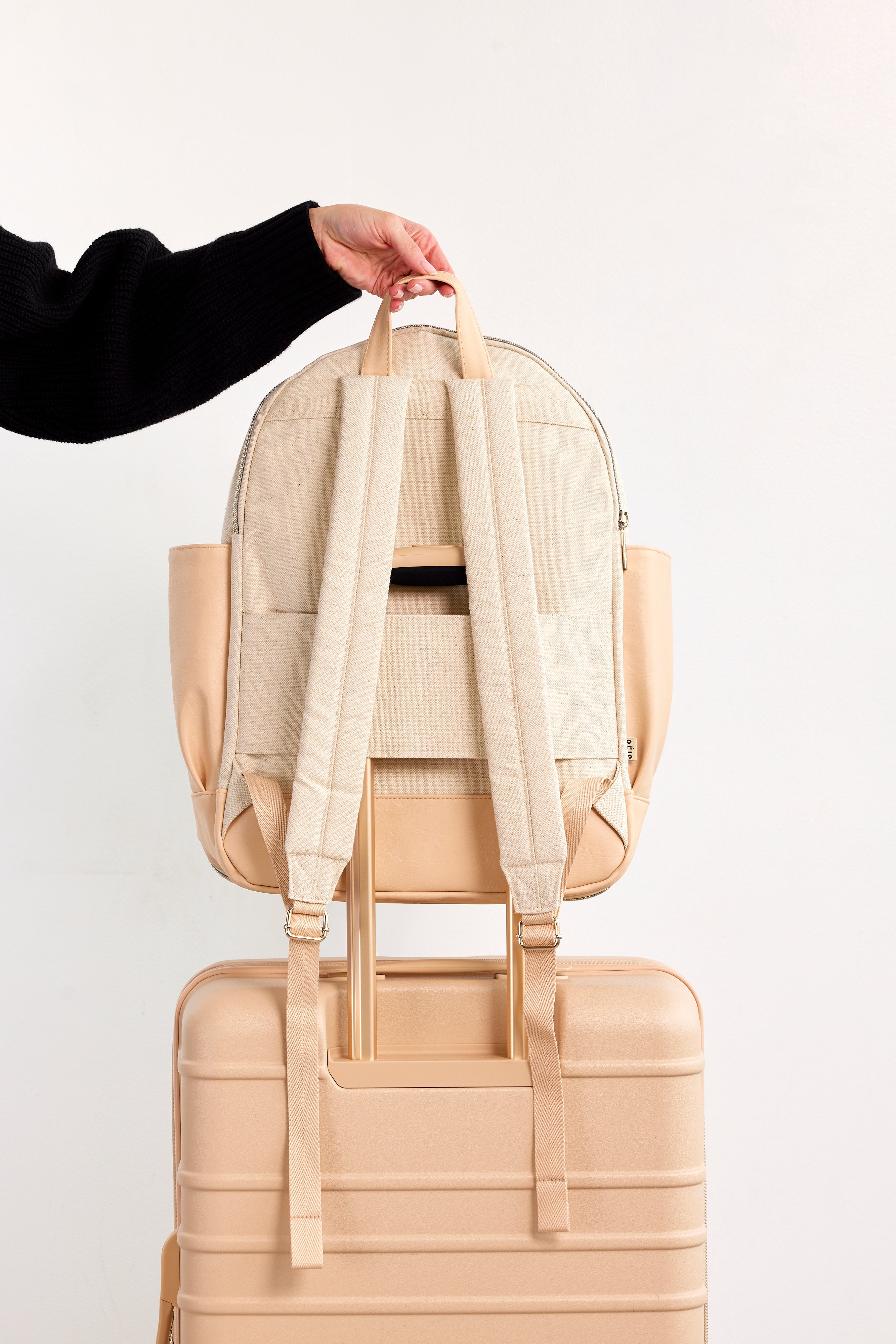 Le sac dos en beige Beis Travel