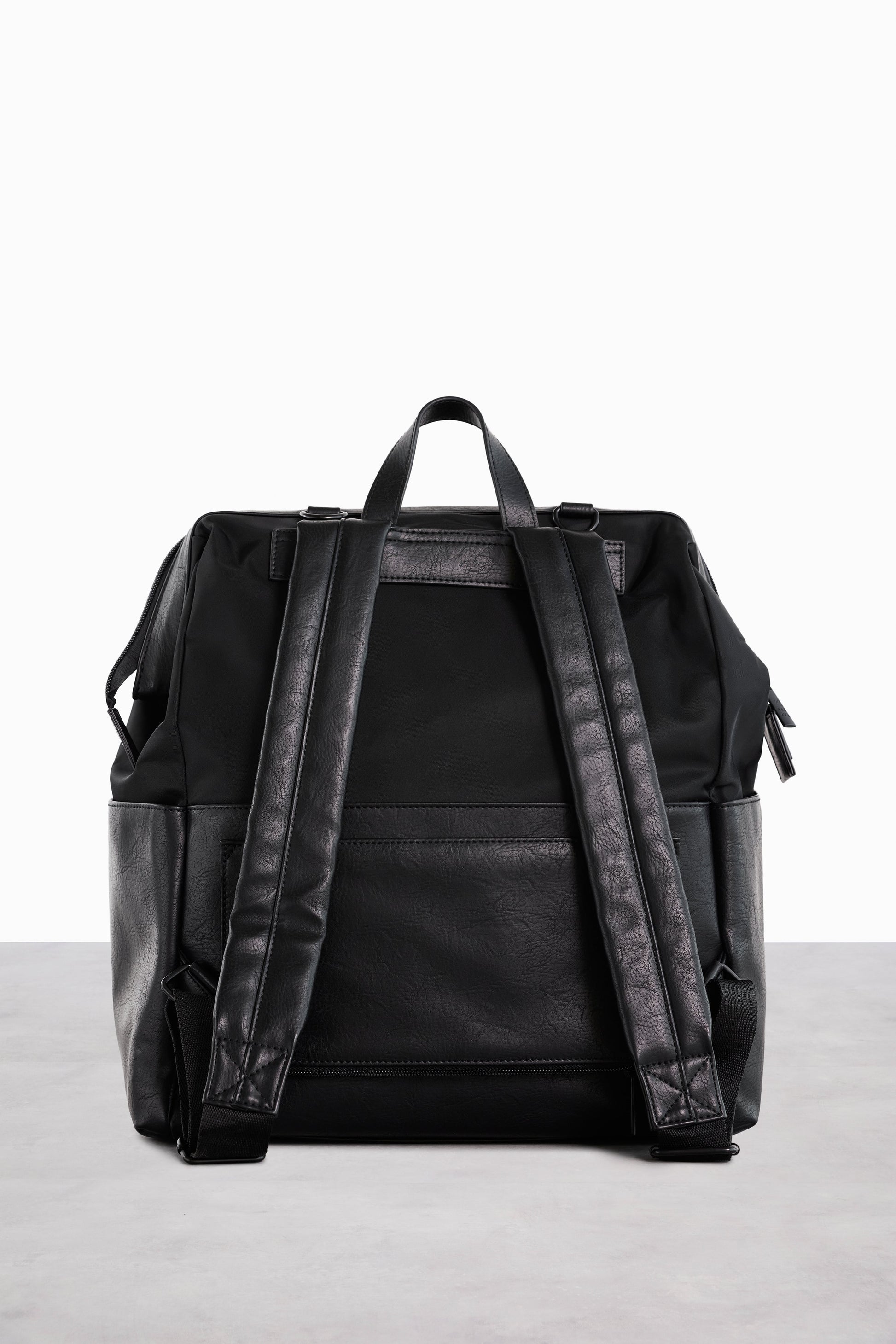 anello faux leather mini backpack camel interior BÉIS 'The Diaper Backpack' in Black