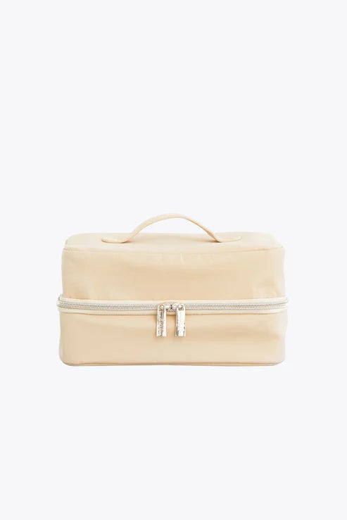 The Hanging Cosmetic Case in Beige