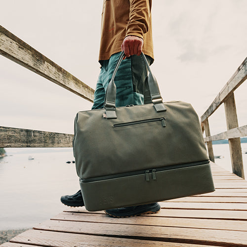 BÉIS 'The Mini Weekender' in Maple - Small Brown Overnight & Weekend Bag