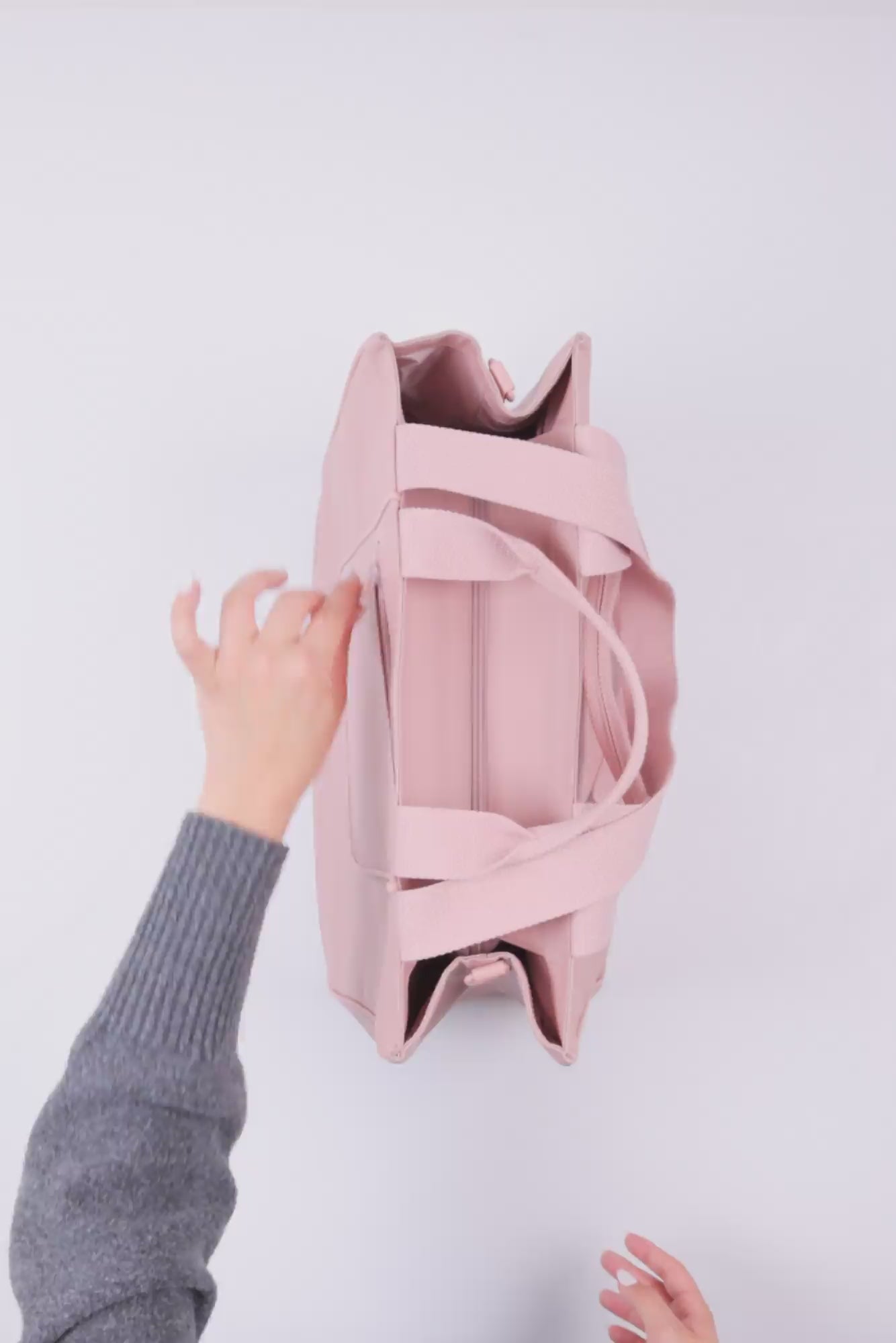 BÉIS 'The East To West Tote' in Atlas Pink - Pink Recycled Carry
