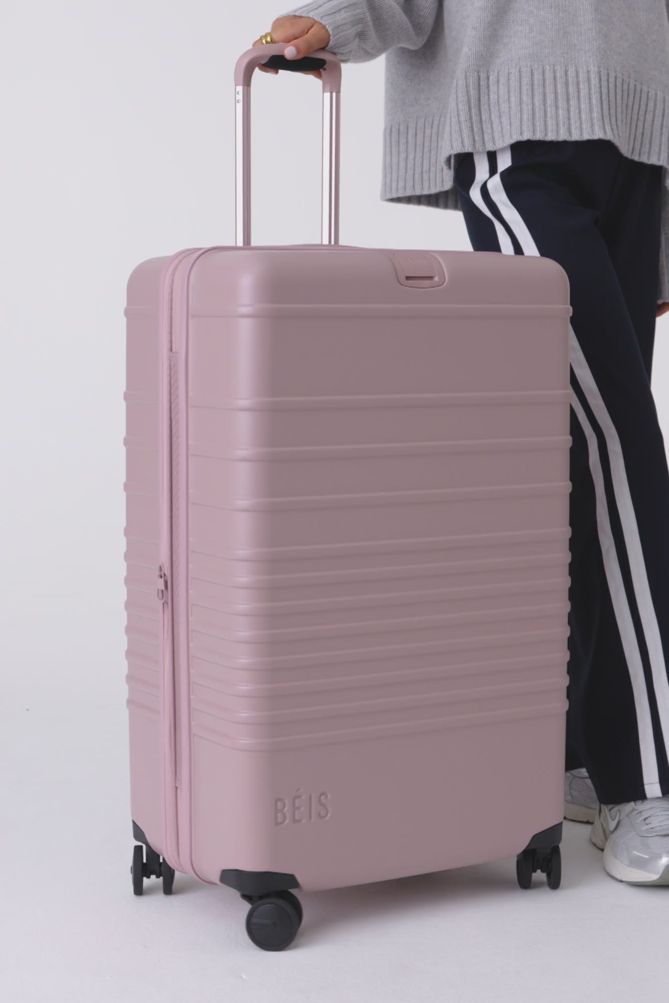 ワッペピンク BÉIS 'The Large Check-In Roller' in Atlas Pink - 29 inch Check in