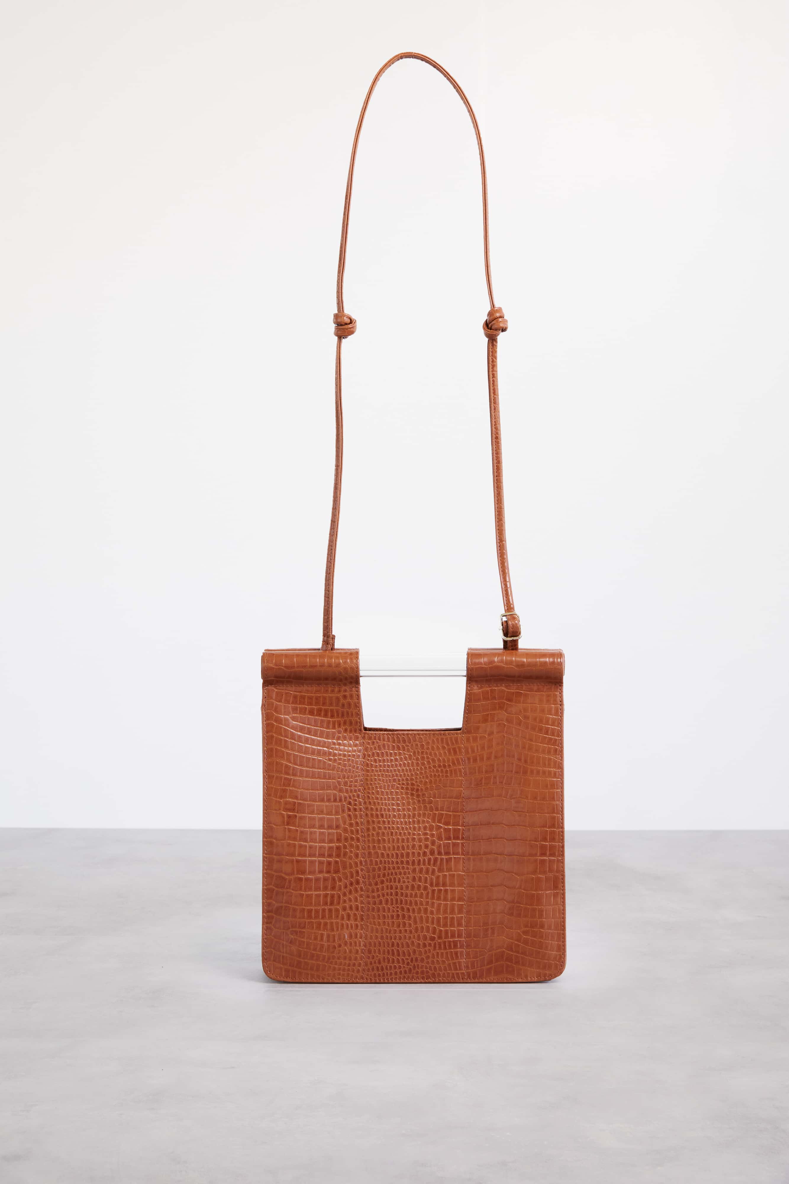 Cognac shop purse crossbody