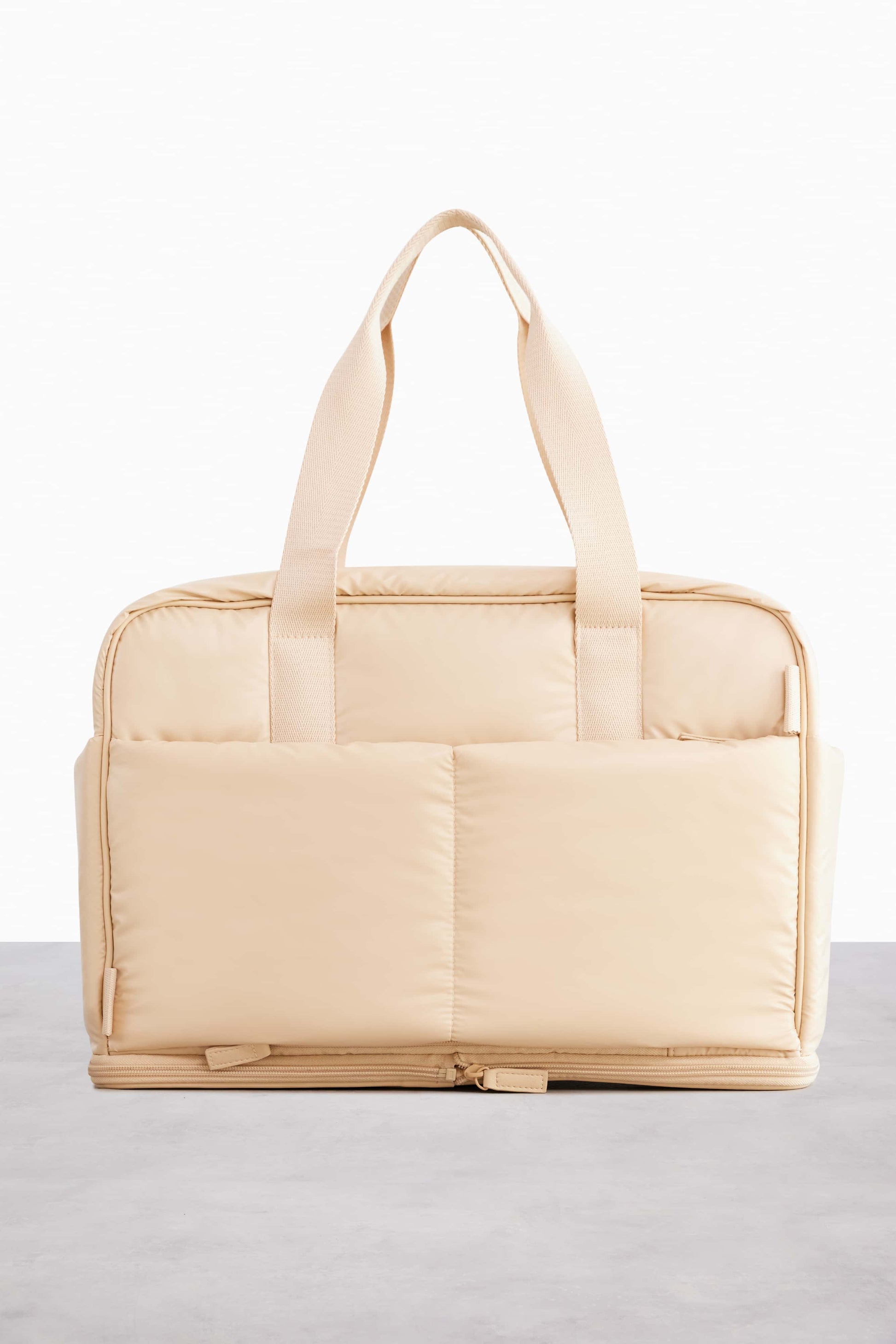 Beis air duffel Clearance