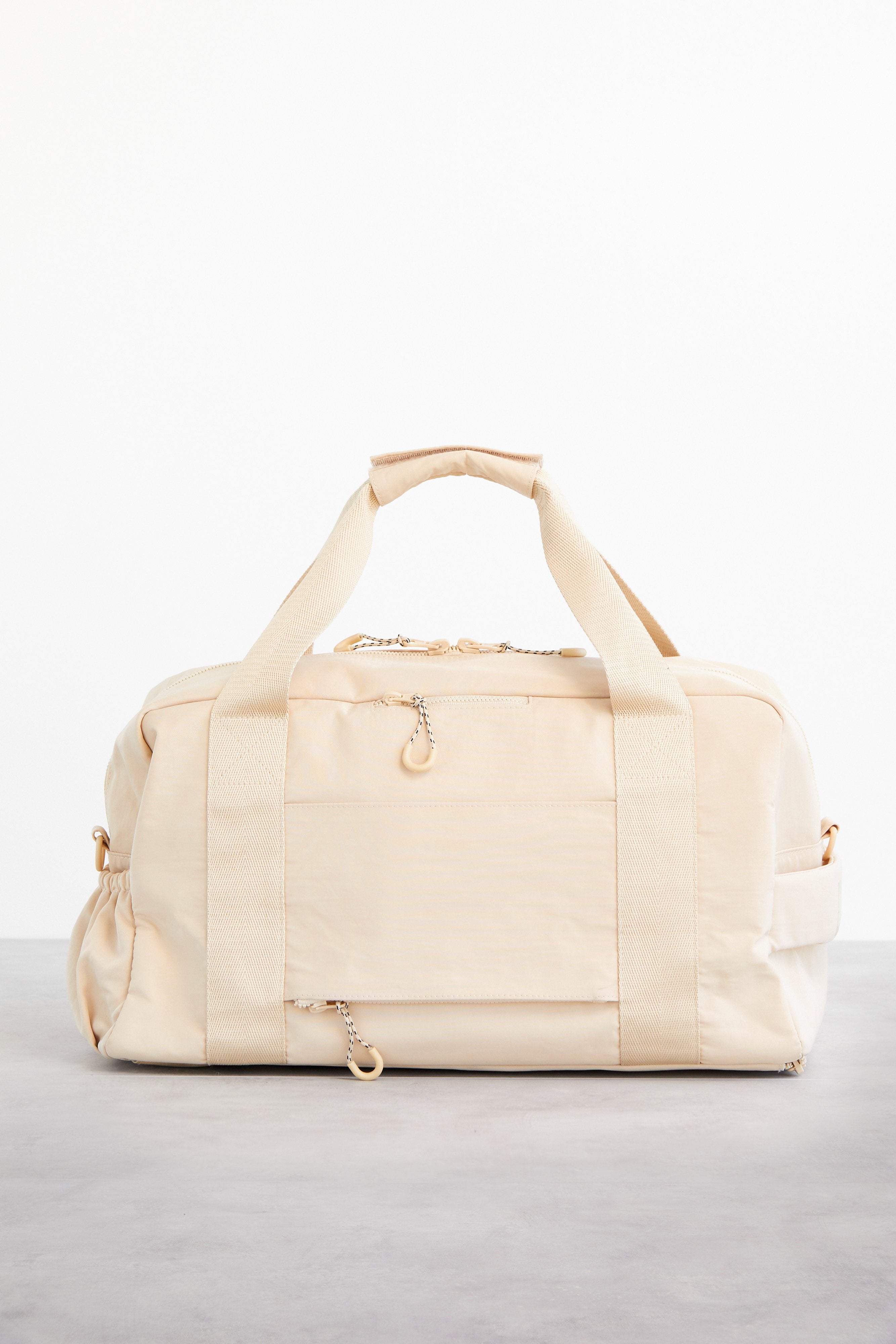 The Sport Duffle in Beige