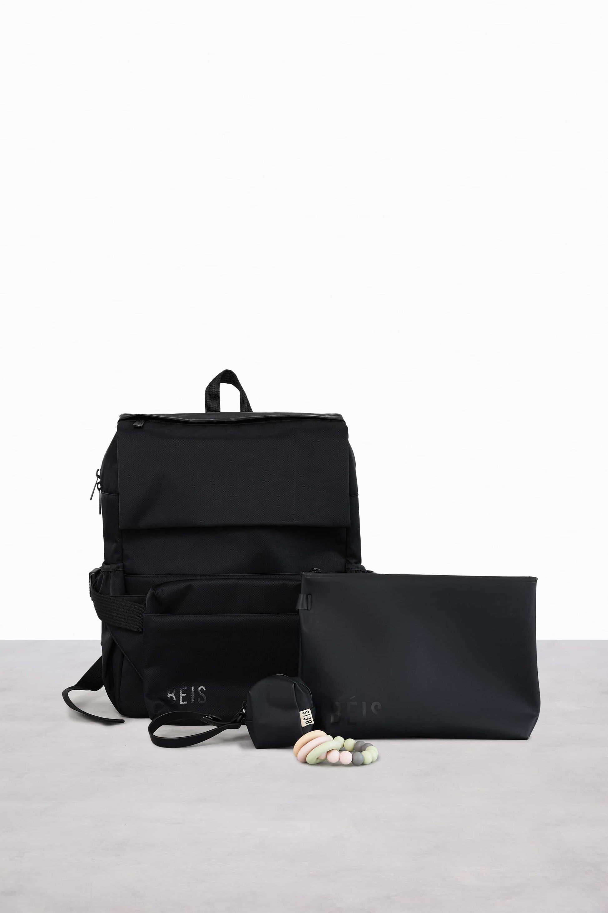 béis travel béis 'the ultimate diaper backpack The Ultimate Diaper Backpack in Black