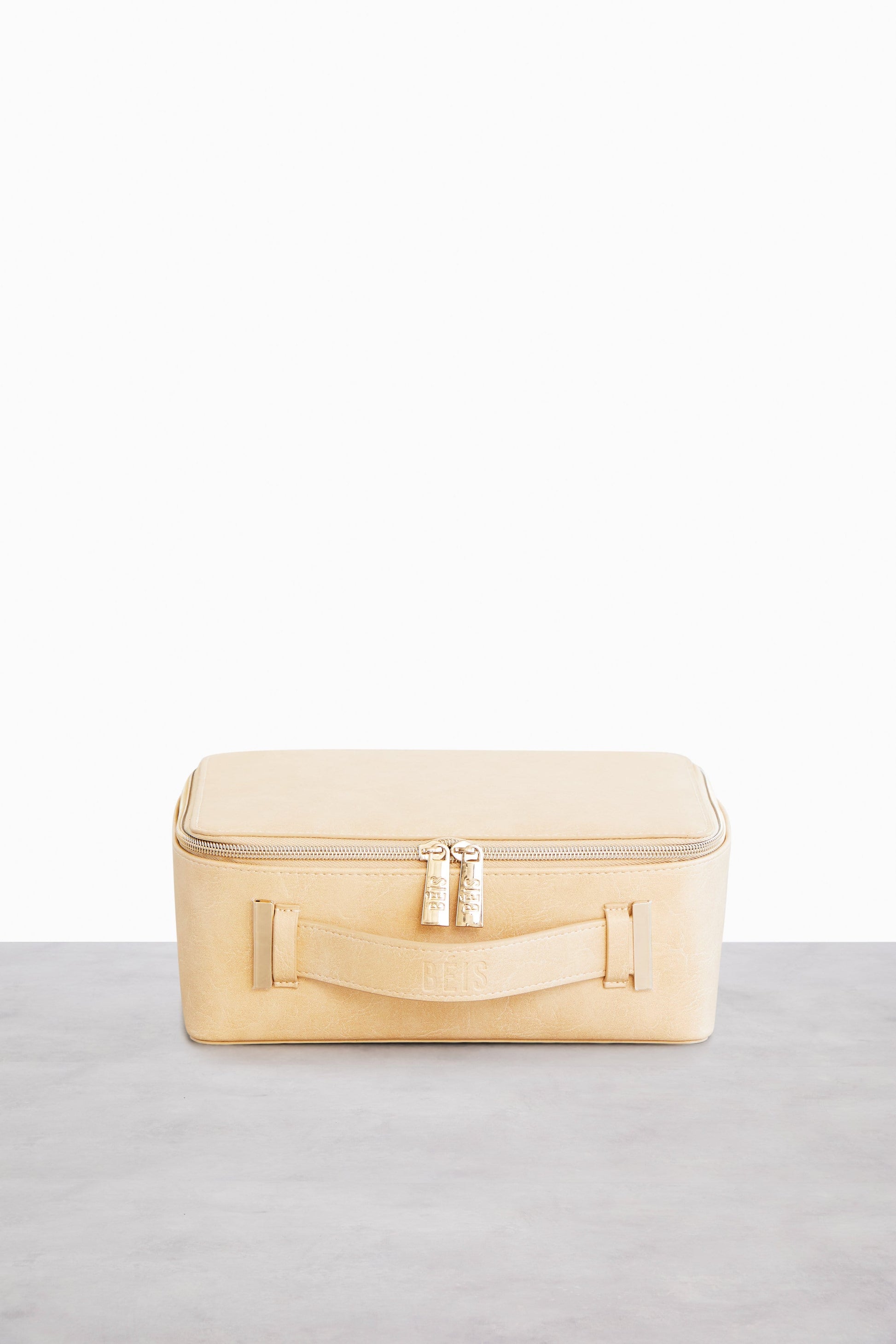 Travel Makeup & Cosmetic Case Travel Makeup & Cosmetic Case