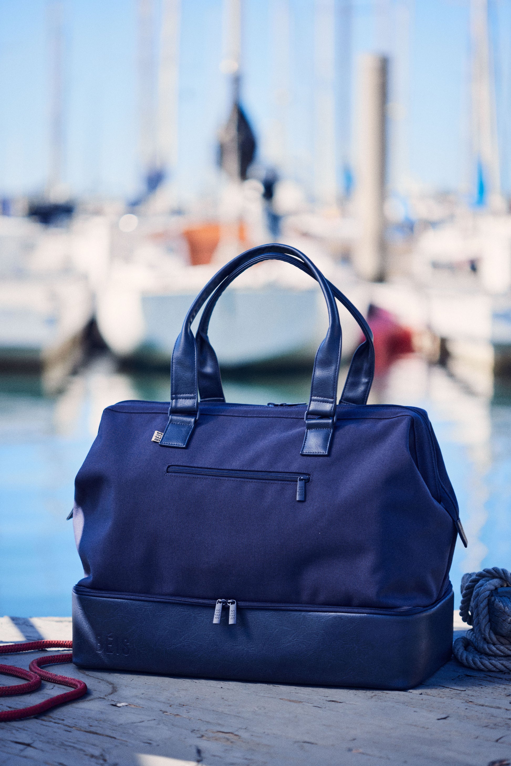 Navy weekender bag Clearance