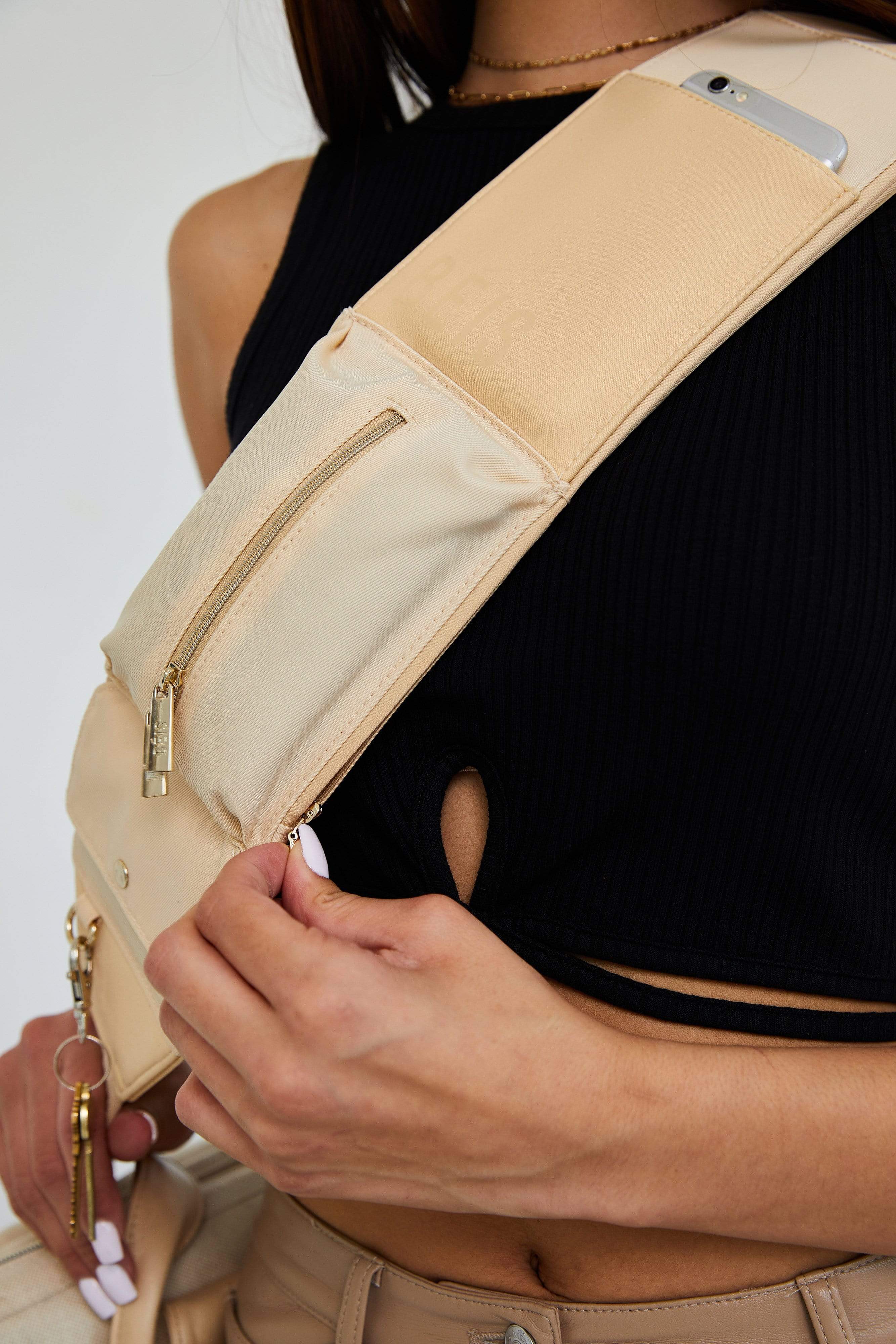 The Survival Strap in Beige